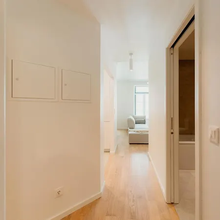 Mary Pink - No 3c - Sublime Two-bedroom * Lisbon